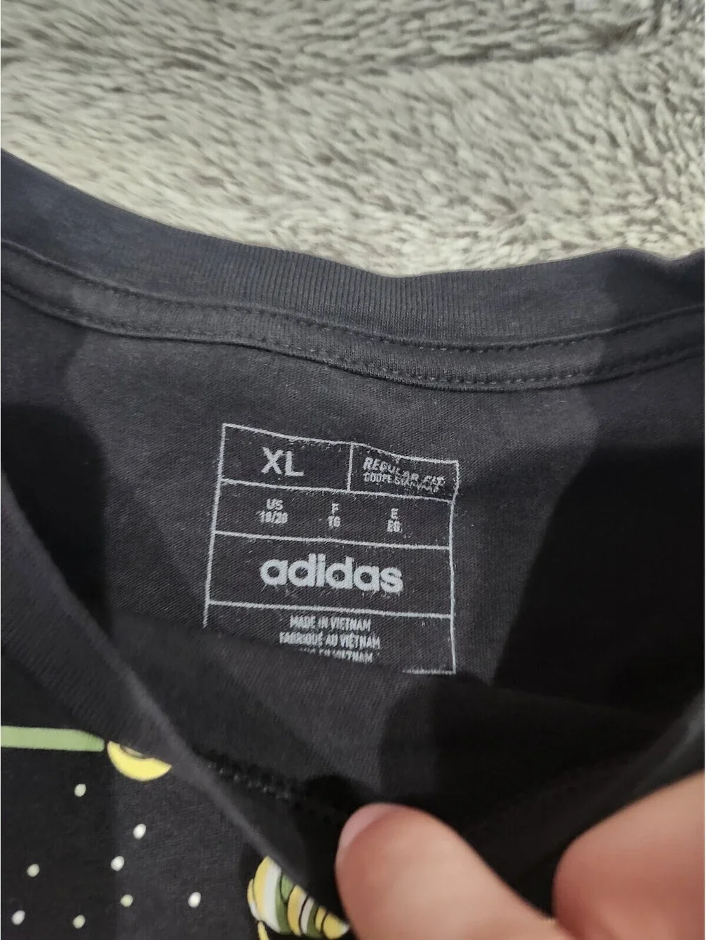 adidas Out Of This World Glow-In-The-Dark Logo Graphic T-Shirt XL